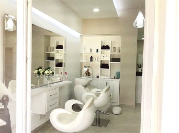 Tirane, jepet me qera dyqan Kati 2, 70 m² 510 € (kopshti bortanik)