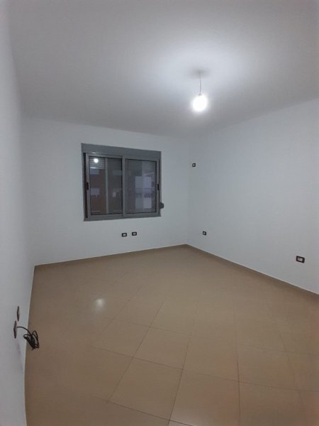 Tirane, shes apartament 2+1 Kati 4, 106 m² 145.000 € (ASTIR)
