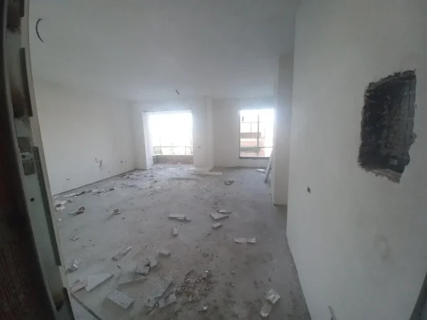 Tirane, shitet apartament 1+1+Aneks+Ballkon Kati 8, 76 m² 106.600 € (Rruga 5 Maji)