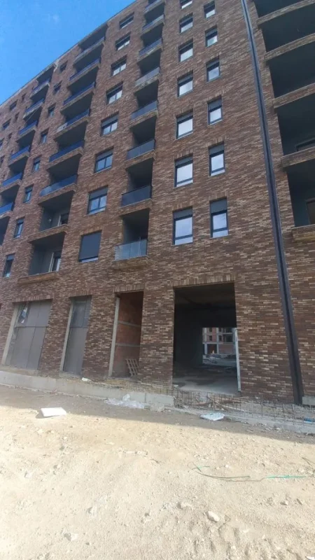 Tirane, shitet apartament 1+1+Aneks+Ballkon Kati 8, 76 m² 106.600 € (Rruga 5 Maji)