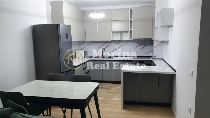 Tirane, jepet me qera apartament 2+1 Kati 7, 110 m² 650 € (Kompleksi ASL)