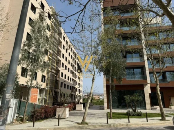 Tirane, shitet apartament 1+1+Ballkon Kati 3, 78 m² 193.600 € (LIQENI I THATE)