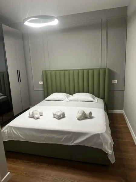 Tirane, shitet apartament 2+1+Ballkon Kati 2, 72 m² 180.000 € (Stadium Dinamo)