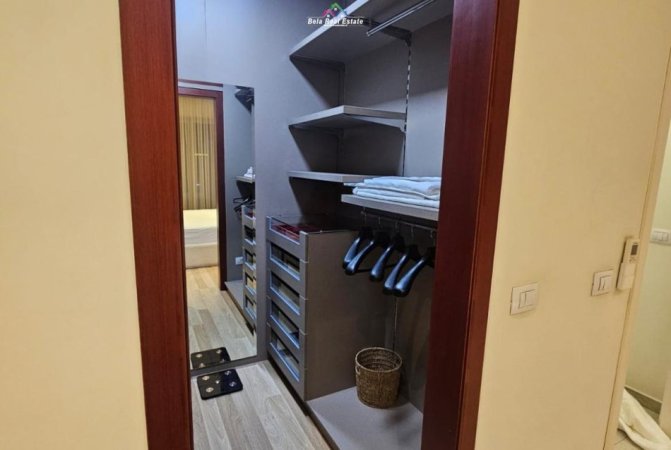 Tirane, jepet me qera apartament 2+1 Kati 19, 95 m² 1.500 € (rruga e elbasanit)