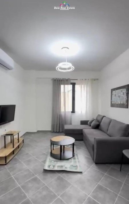 Tirane, jepet me qera apartament 1+1+Ballkon Kati 2, 92 m² 700 € (don bosko)