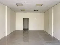 Tirane, jepet me qera dyqan Kati 0, 15 m² 500 € (komuna e parisit)