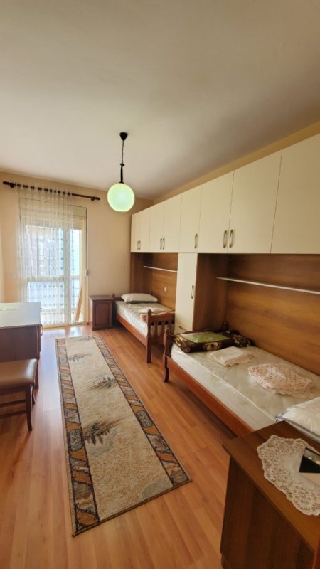 Tirane, jepet me qera 2+1+Ballkon Kati 6, 100 m² 600 € (Don bosko)