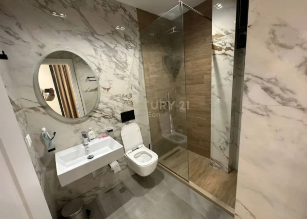 Durres, shitet apartament 2+1 Kati 19, 131 m² 394.500 € (VOLLGA)