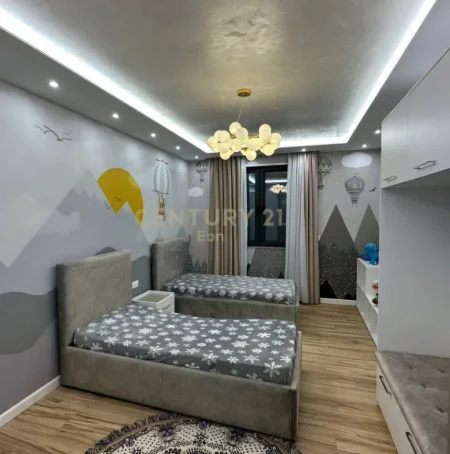 Durres, shitet apartament 2+1 Kati 19, 131 m² 394.500 € (VOLLGA)