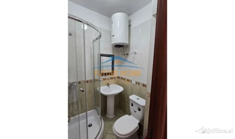 Tirane, shes apartament 3+1+Ballkon Kati 9, 105 m² 130.000 € (Misto Mame)