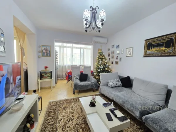 Tirane, shes apartament 3+1+Ballkon Kati 4, 96 m² 179.000 € (prane Shkolles se Baletit)