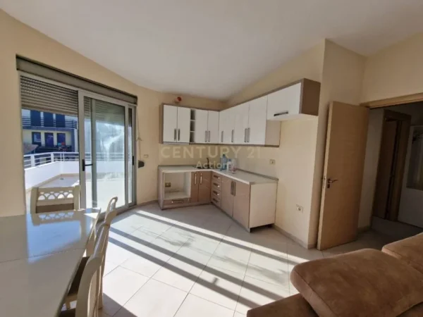 Tirane, shes apartament+verande | Penthouse 2+1+Ballkon Kati 5, 133 m² 185.000 € (Selite)