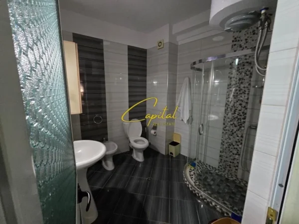 Tirane, shitet apartament 3+1 Kati 1, 38 m² 175.000 € (ASTIR)