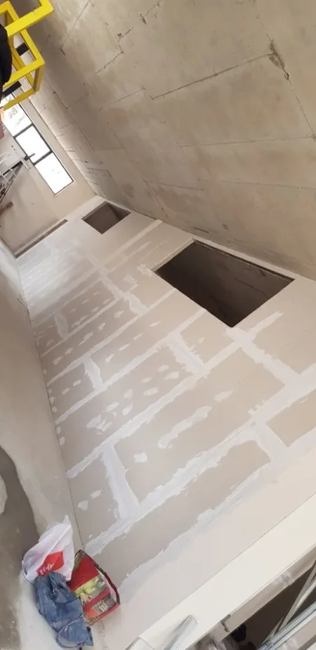 Tirane, ofroj Punime Rikonstruksjone / pllaka/parket /gipse