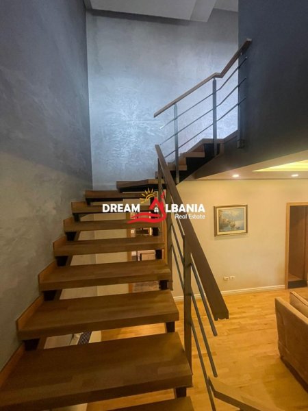 Tirane, jepet me qera apartament 3+1+Aneks Kati 2, 240 m² 1.300 € (Bulevardi i Ri)