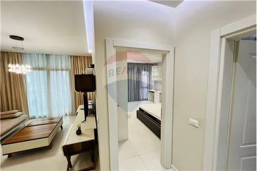 Tirane, jepet me qera apartament 1+1+Ballkon Kati 4, 65 m² 750 € 