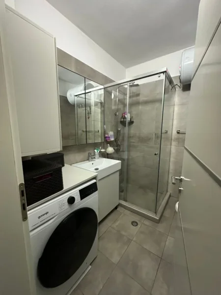 Tirane, shitet apartament 2+1+Aneks+Ballkon Kati 2, 61 m² 85.000 € (fresk)