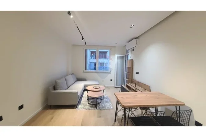 Tirane, shitet apartament 1+1 Kati 6, 63 m² 110.000 € (Astir)