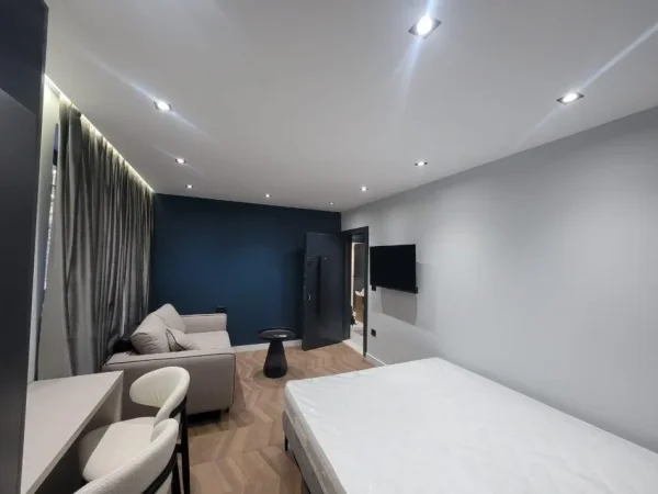 Tirane, shitet apartament 2+1+Ballkon Kati 1, 90 m² 250.000 € (Rruga Muhamet Gjollesha)