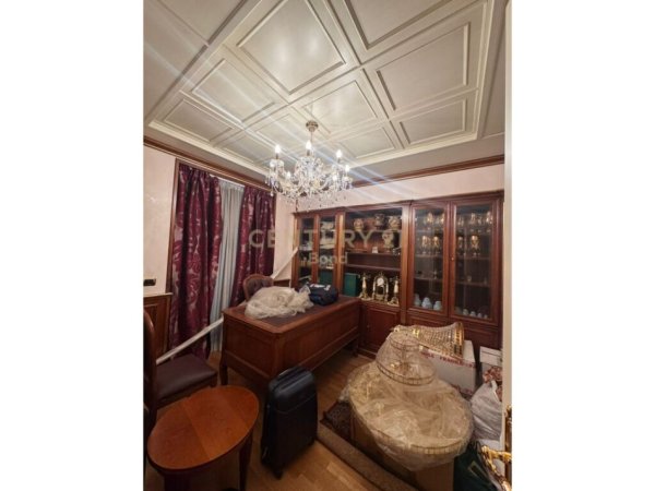 Tirane, shes apartament 2+1+Aneks+Ballkon Kati 6, 95 m² 180.000 € (Rruga Hoxha Tahsim)