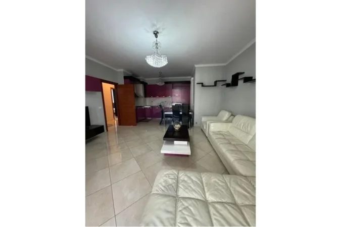 Tirane, jepet me qera apartament 2+1 Kati 4, 110 m² 600 € (QIRA APARTAMENT 2+1 NE XHAMLLIK!)