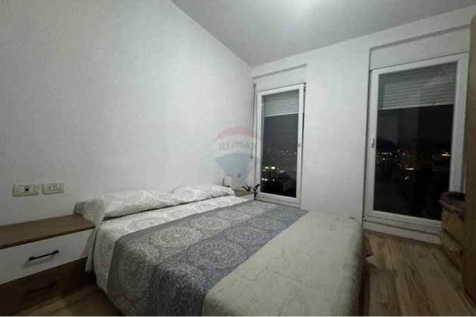 Tirane, shitet apartament 1+1+Ballkon Kati 4, 60 m² 145.000 € 