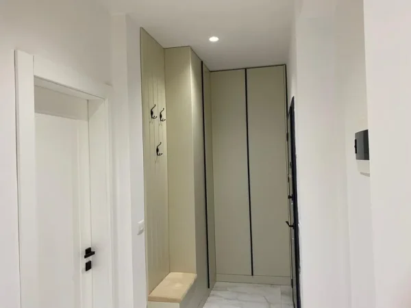 Tirane, jepet me qera apartament 1+1 Kati 9, 70 m² 500 € (Rr: Teodor Keko Astir)