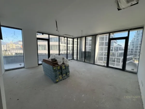 Tirane, jap me qera zyre , 194 m² 1.600 € (Lake View Residences, Liqeni i Tiranës)