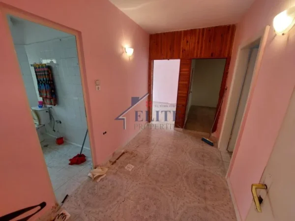 Tirane, shitet apartament 2+1 Kati 0, 95 m² 120.000 € (Ali Demi)