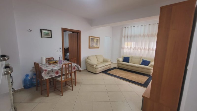 !!DHENE!!Durres, jepet me qera apartament 1+1+Ballkon Kati 3, 67 m² 300 € (Ujesjellesi)