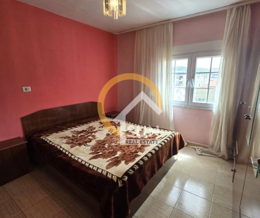 Shkoder, shitet 1+1+Ballkon Kati 5, 56 m² 51.500 € (BULEVARDI ZOGU I SHKODER)