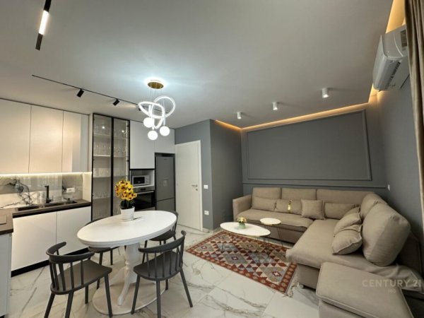 Tirane, jepet me qera apartament 1+1 Kati 5, 78 m² 850 € (Rruga e Bogdaneve)