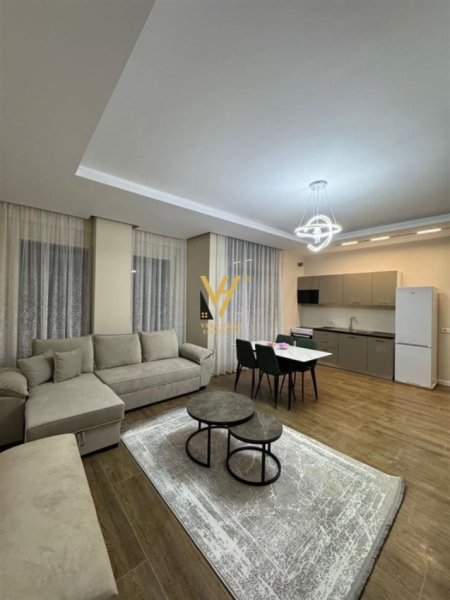 Tirane, jepet me qera apartament 2+1+Ballkon Kati 2, 95 m² 600 € (LAPRAKE)