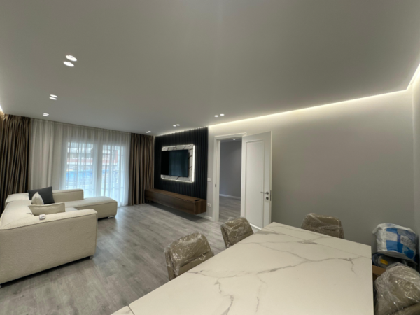 Tirane, jepet me qera Vile 3 Katshe , 420 m² 3.500 € (Vilat Gjermane)
