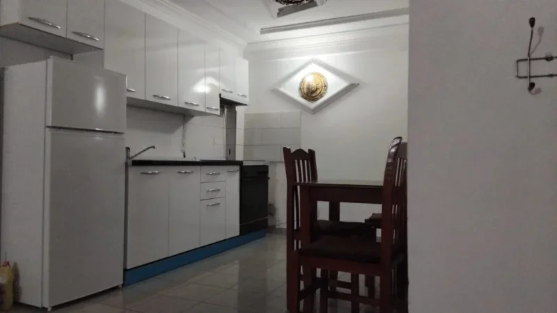 Tirane, jepet me qera apartament 2+1 Kati 2, 81 m² 450 € (Spitali QSUT)