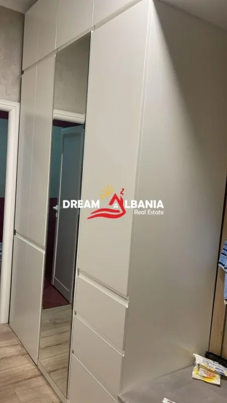 Tirane, jepet me qera apartament 3+1 Kati 2, 105 m² 900 € (Kopeshti Zoologjik)