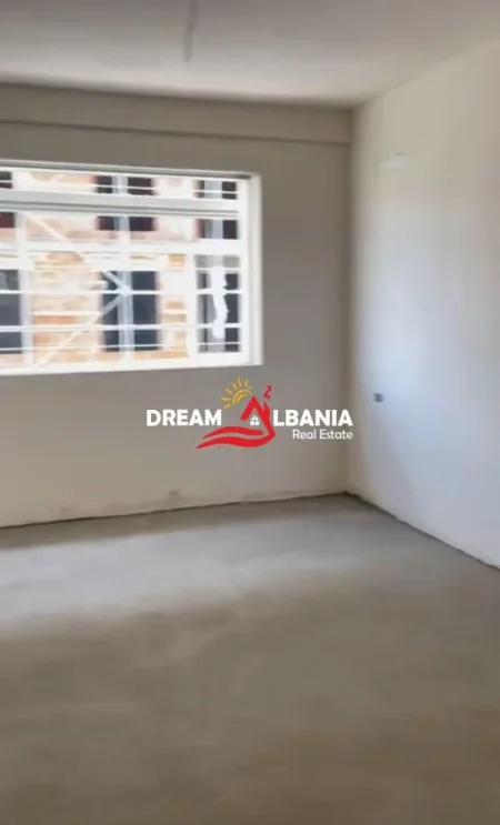 Tirane, shitet apartament 2+1+Ballkon Kati 3, 111 m² 100.000 € (Paskuqan)
