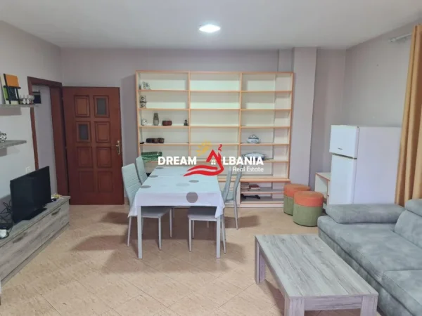 Tirane, shitet apartament 1+1 Kati 3, 70 m² 76.000 € (Fresk)