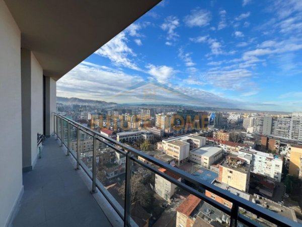 Tirane, shitet apartament 2+1+Ballkon Kati 12, 97 m² 260.000 € (mine peza)