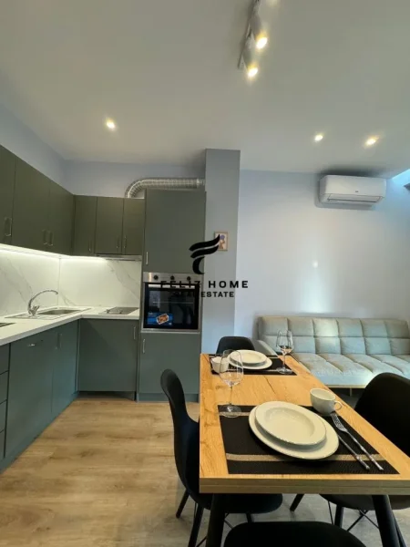 Tirane, jepet me qera apartament 1+1+Ballkon Kati 6, 60 m² 650 € (KARL GEGA)