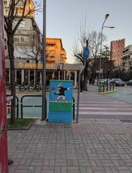 Tirane, shitet dyqan Kati 0, 15 m² 60.000 € (Rruga Pjeter Bogdani, Bllok)