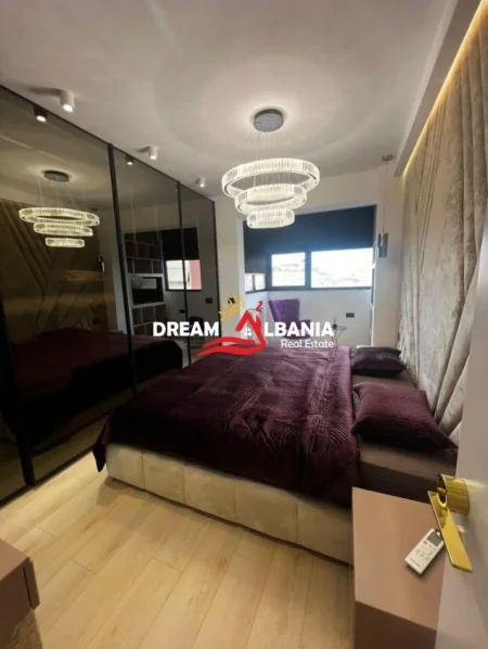 Tirane, jepet me qera apartament 2+1 Kati 9, 120 m² 1.800 € (rrugen Sami Frasheri)