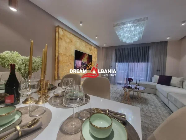Tirane, jepet me qera apartament 2+1 Kati 9, 120 m² 1.800 € (rrugen Sami Frasheri)