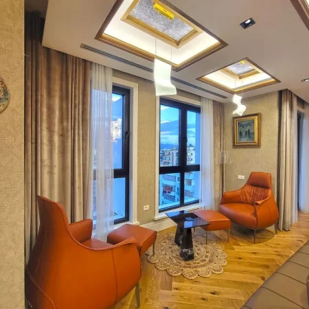 Tirane, shitet apartament+verande | Penthouse 5+1+Aneks+Ballkon Kati 10, 436 m² 1.500.000 € (Kompleksi Square 21)