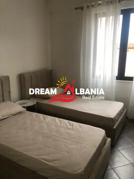 Tirane, jepet me qera apartament 2+1 Kati 2, 92 m² 700 € (Rruga Jordan Misja)