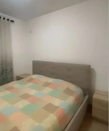 Tirane, jepet me qera apartament 2+1 Kati 7, 120 m² 550 € (Astir)