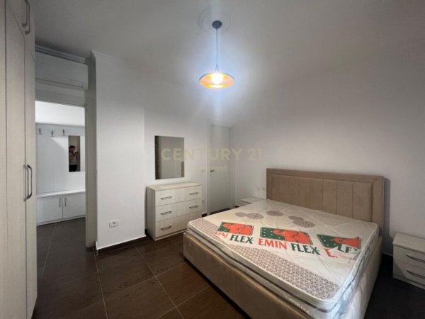 Tirane, jepet me qera apartament 2+1 Kati 4, 119 m² 1.000 € (rruga e elbasanit)