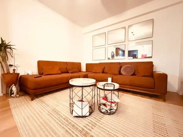 Tirane, shes apartament 2+1+2+VERANDE , 90 m² 180.000 € (Kodra e Diellit)