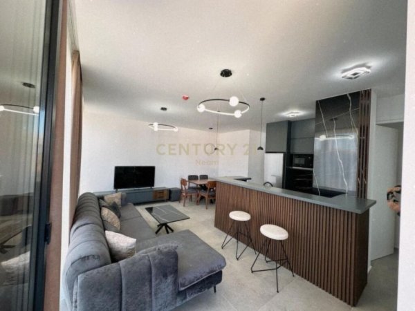Tirane, jap me qera apartament 2+1+2+POST PARKIMI , 99 m² 1.350 € (Liqeni i Thatë)
