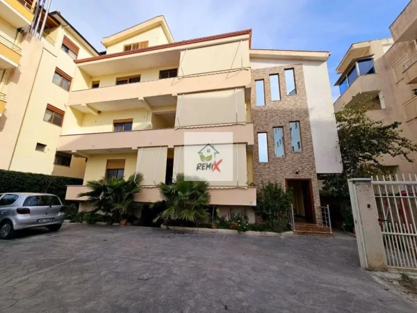 Durres, shitet Vile 3 Katshe Kati 4, 535 m² 400.000 € 